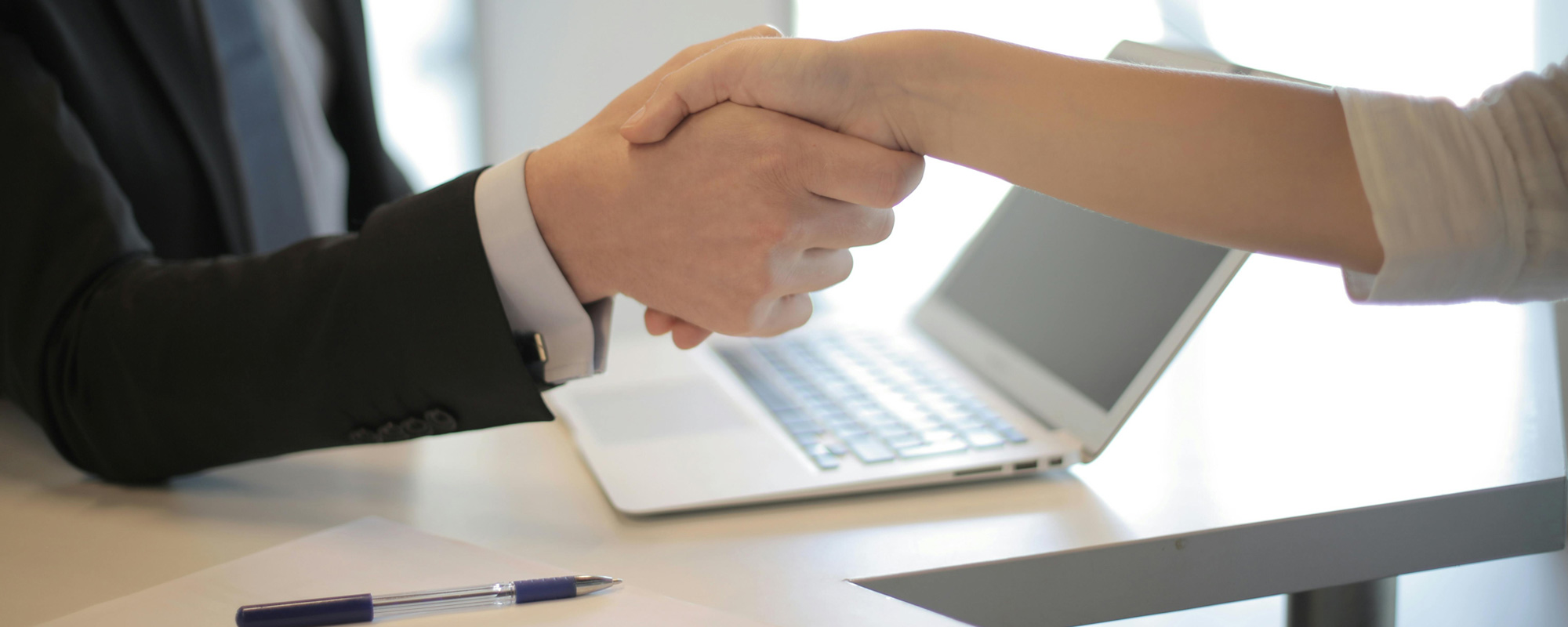 Tuyển dụng Tuyển dụng